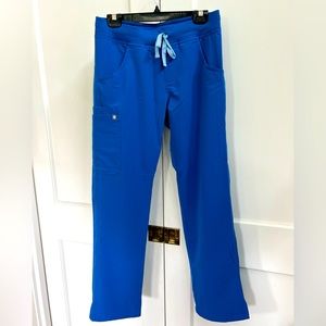 FIGS Women Kade cargo scrub pants